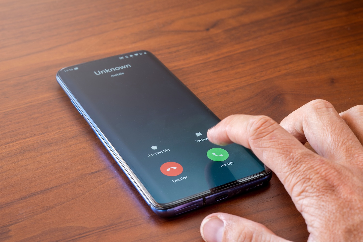 Llamada telefónica con la designación de "Número desconocido".