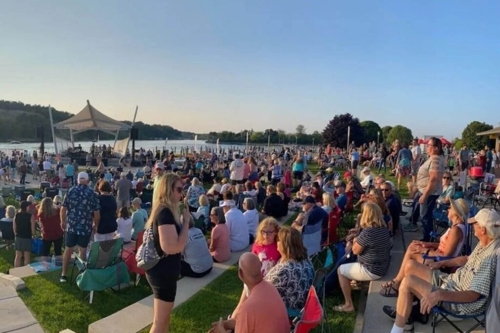 Grand Haven Free Fridays