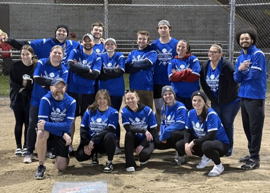 Consumers softball team picture